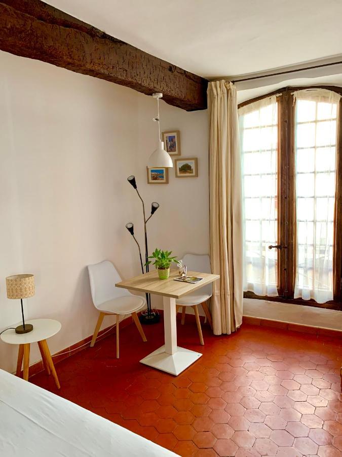 Le 1835, Studio Ambre-Jaune 무스티에생마리 외부 사진